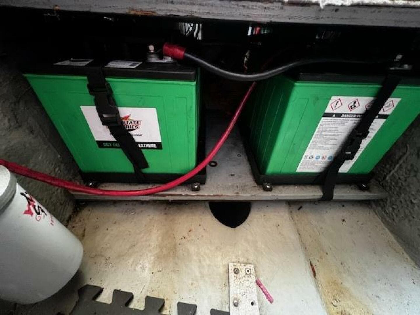 2000 Mainship 390 — photo 76