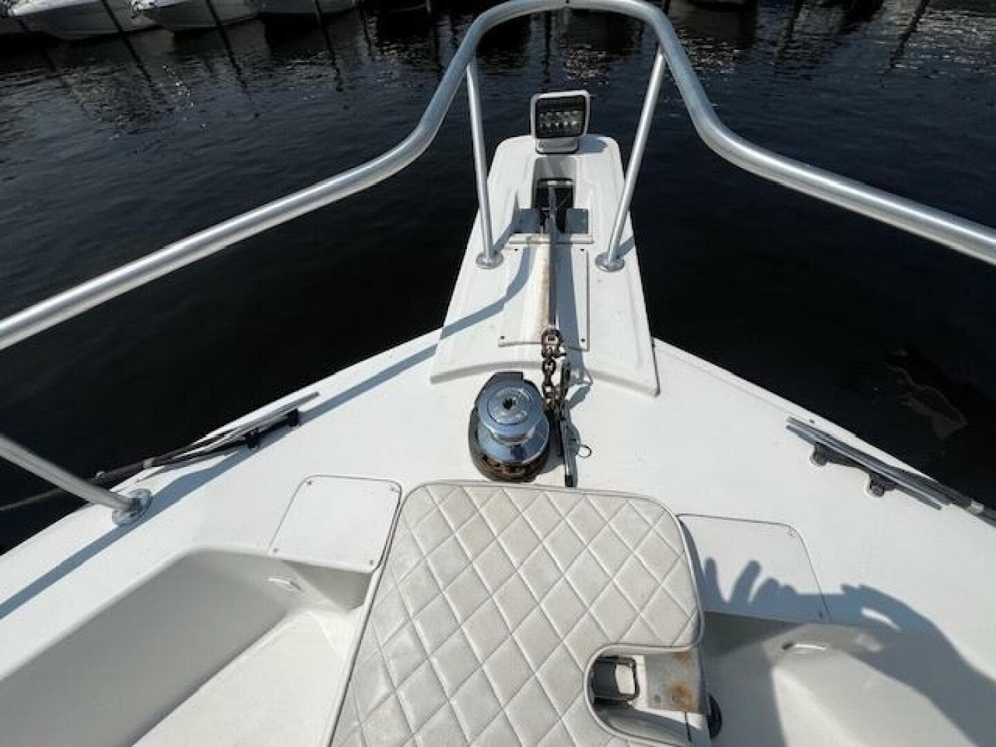 2000 Mainship 390 — photo 12