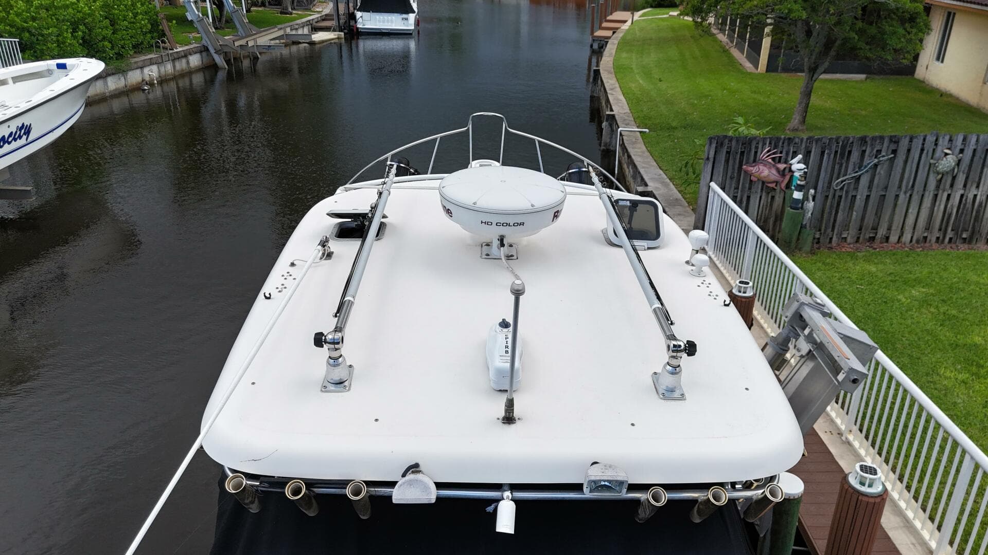 2007 Pursuit 335 Offshore — photo 13