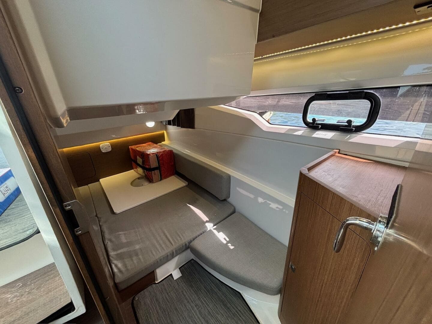 2020 Jeanneau Nc 895 — photo 9