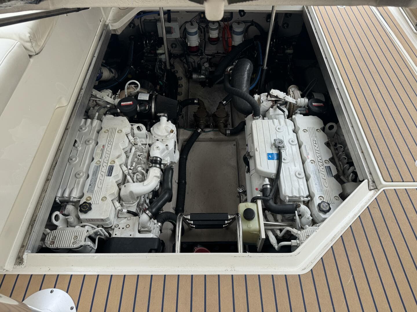 2009 Sea Ray 470 Sundancer — photo 49