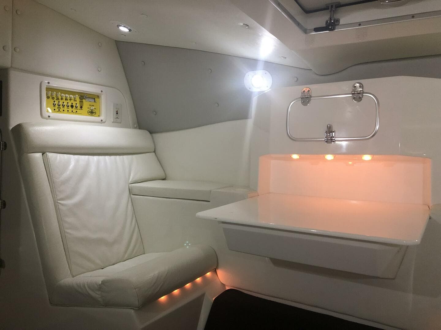 2002 Cigarette Top Gun — photo 9