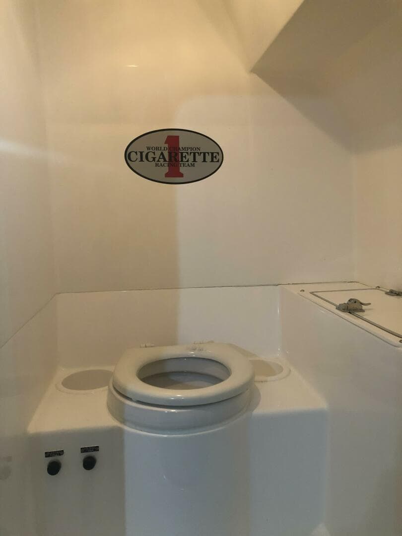 2002 Cigarette Top Gun — photo 11