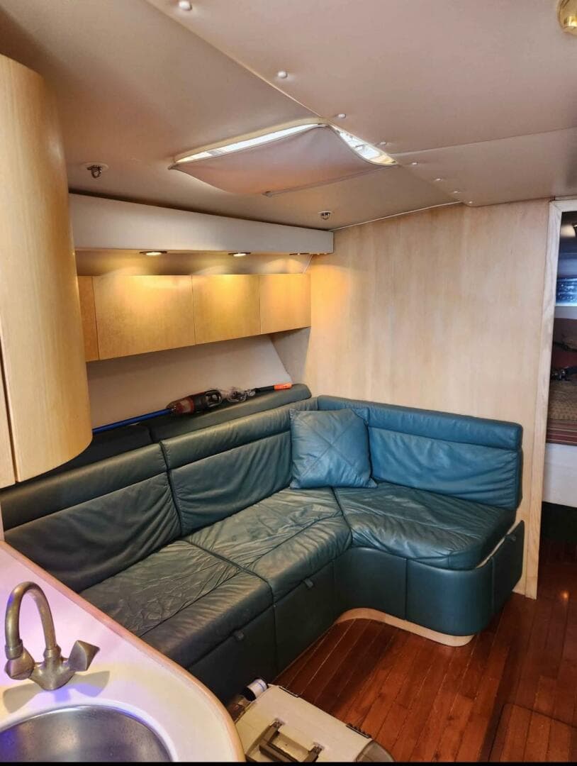 1991 Tiara Yachts 43 Open — photo 25