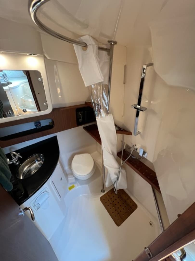 2019 Grady-White 37 Express — photo 14