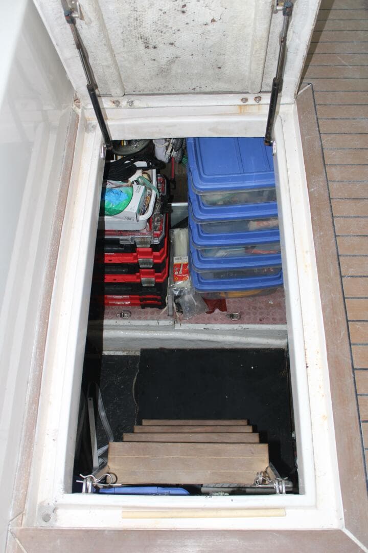 1998 Ocean Alexander 500 Sport Sedan — photo 41