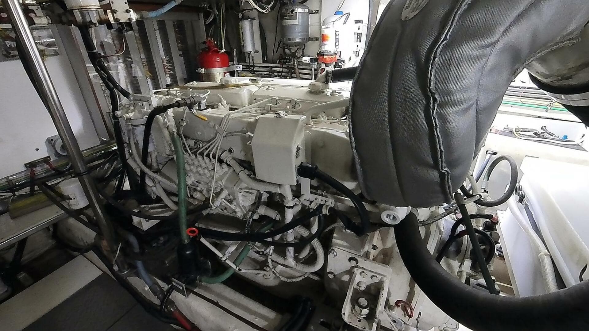 1998 Ocean Alexander 500 Sport Sedan — photo 49