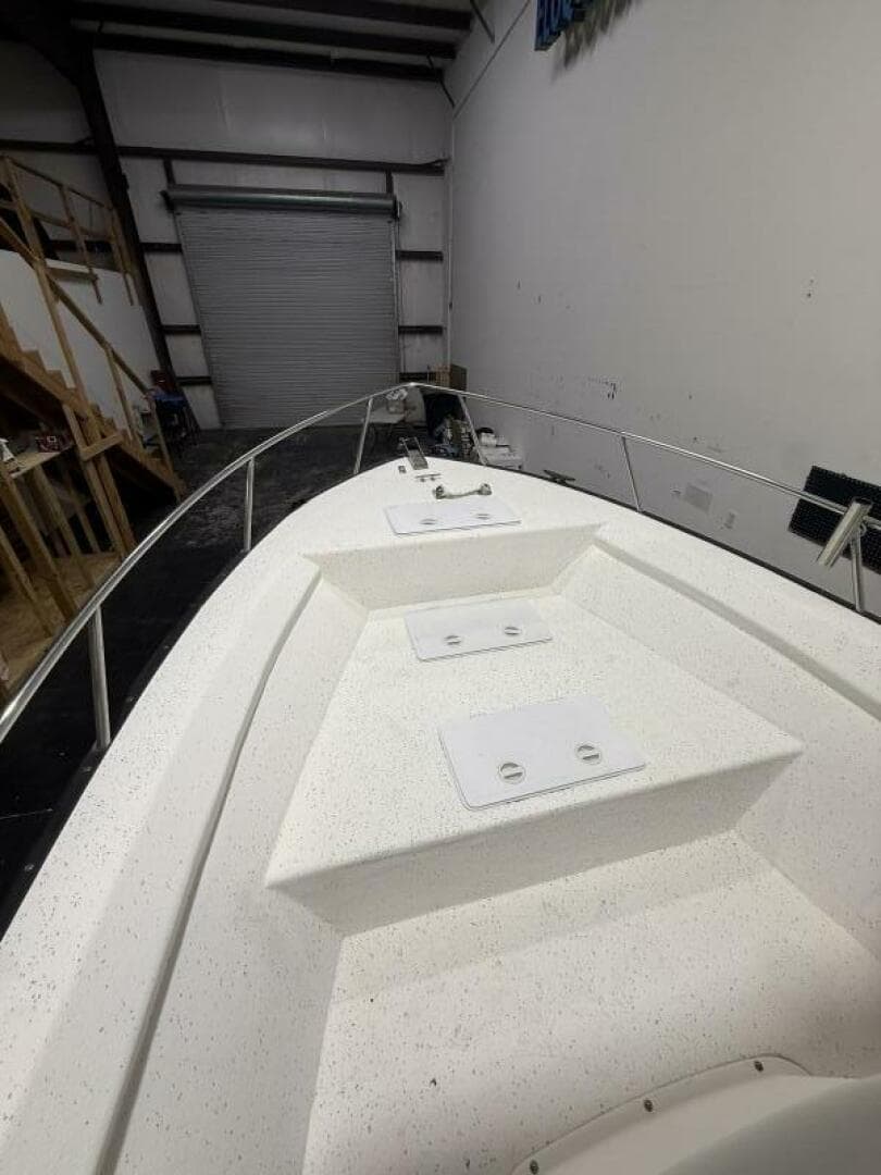 2002 Key Largo 2100 CC — photo 8