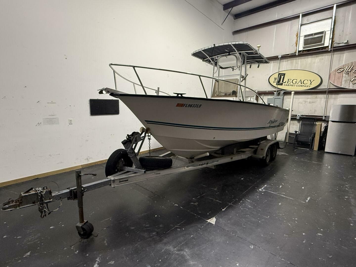 2002 Key Largo 2100 CC — photo 2