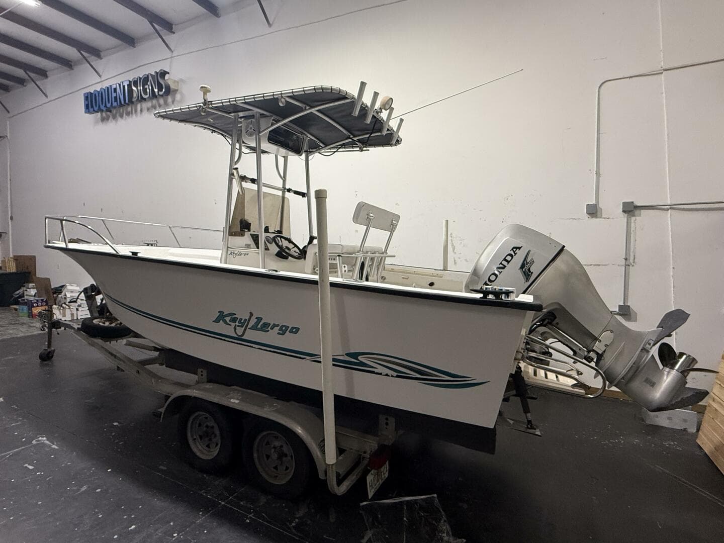 2002 Key Largo 2100 CC — photo 1