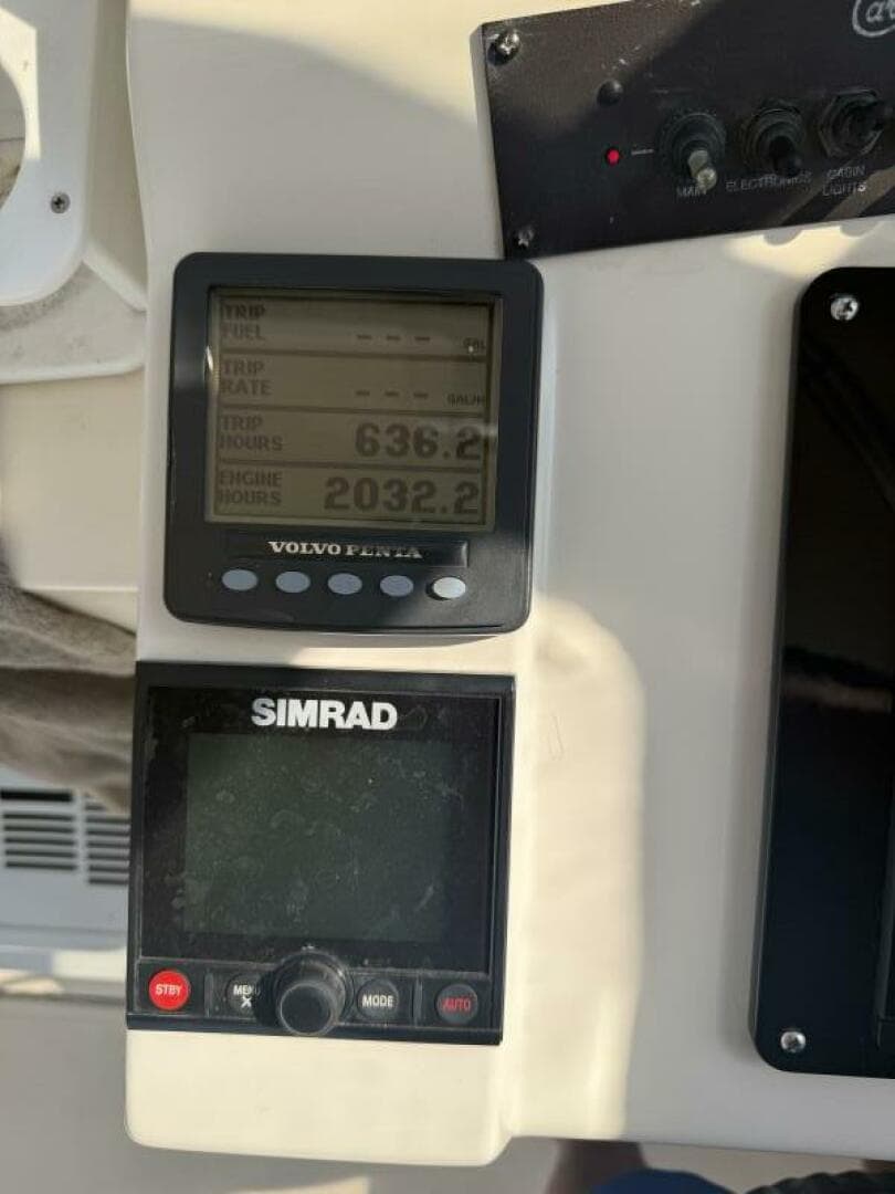 2006 Carolina Classic 28 Express — photo 14