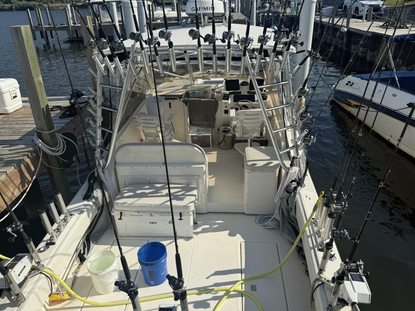 2006 Carolina Classic 28 Express — photo 9