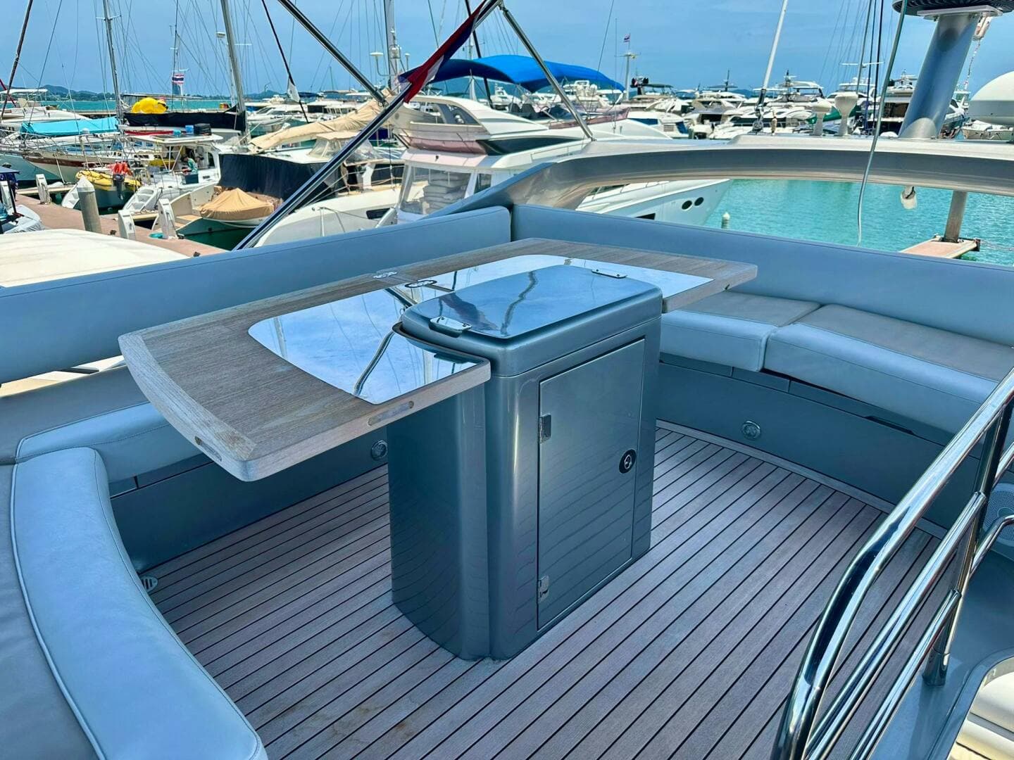 2013 Sunseeker 53 Manhattan — photo 22