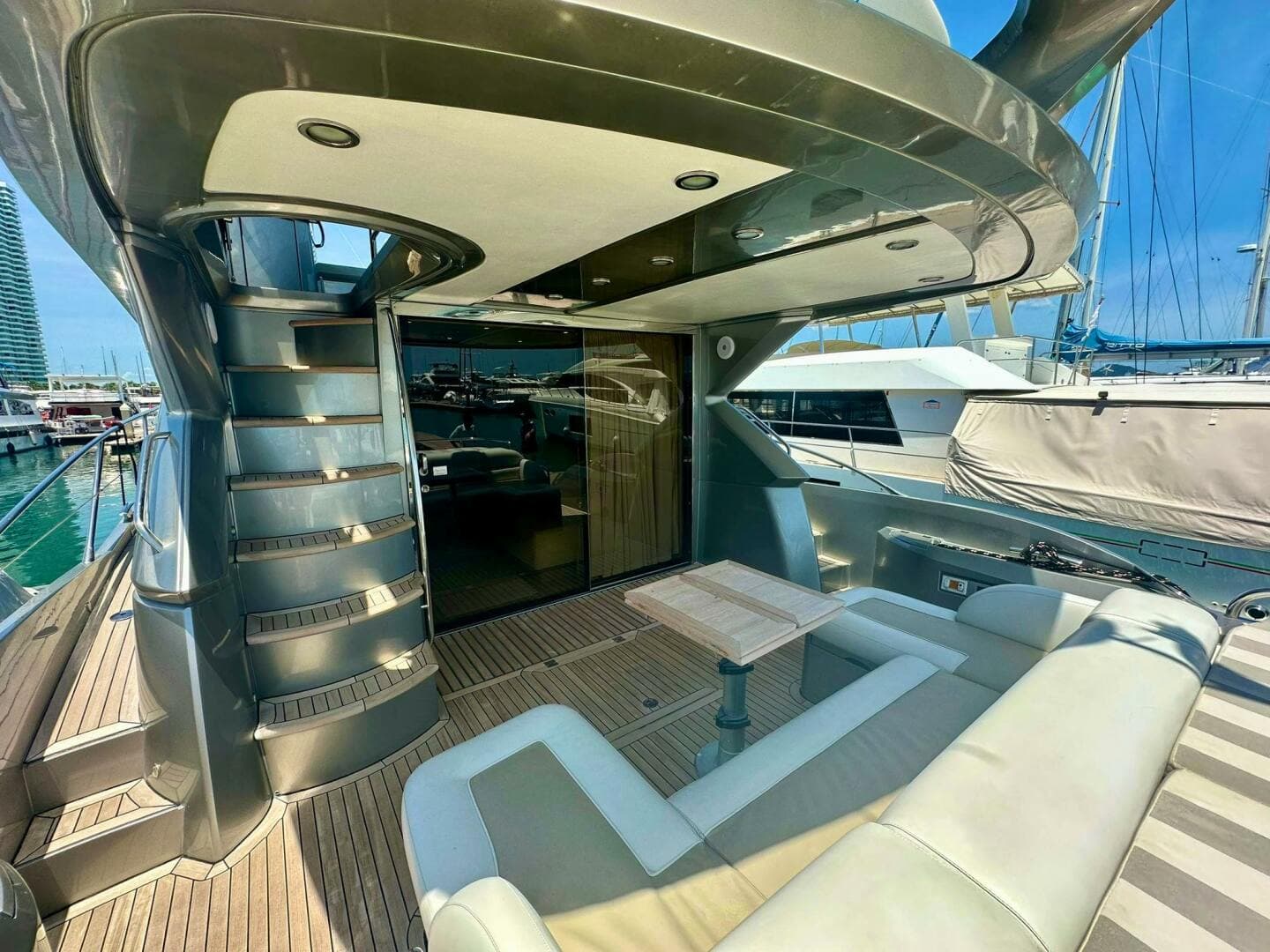 2013 Sunseeker 53 Manhattan — photo 21