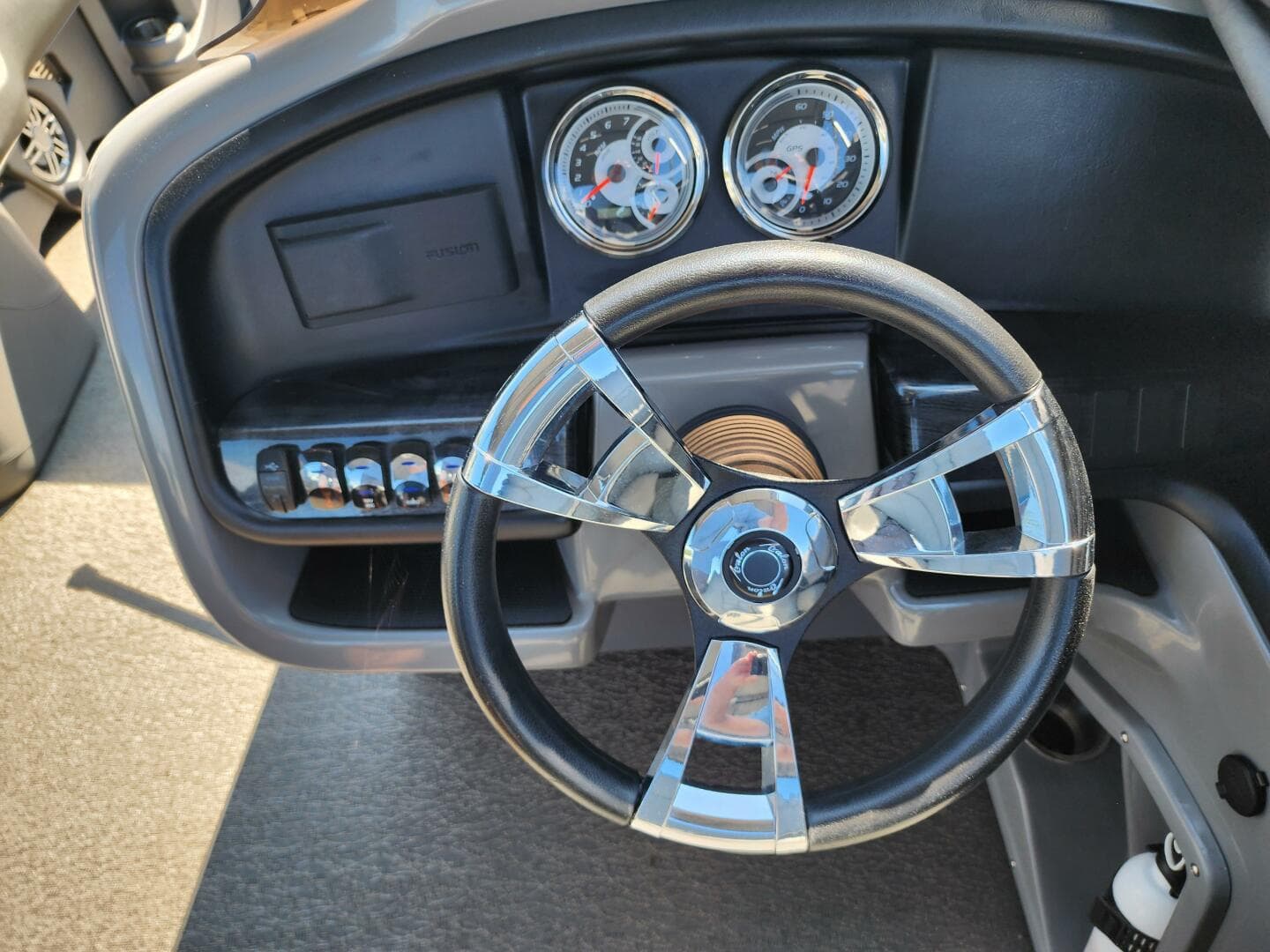 2021 Avalon — photo 3