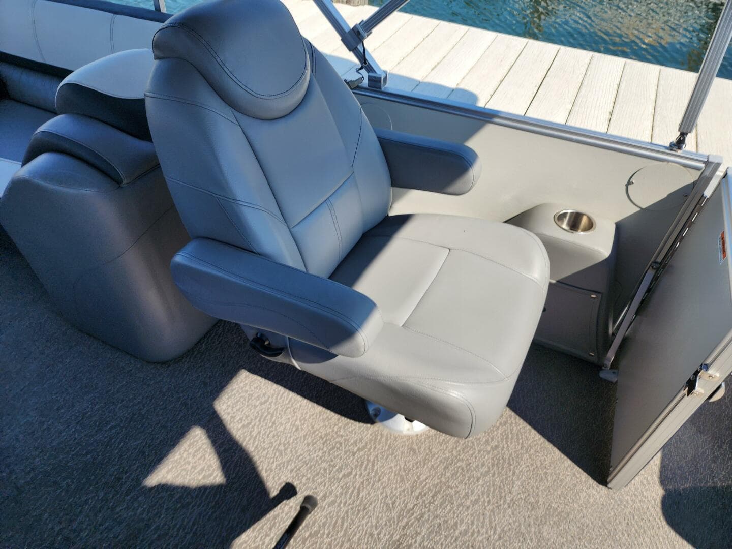 2021 Avalon — photo 4