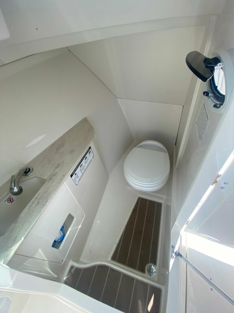 2022 Sailfish 276 Dual Console — photo 20