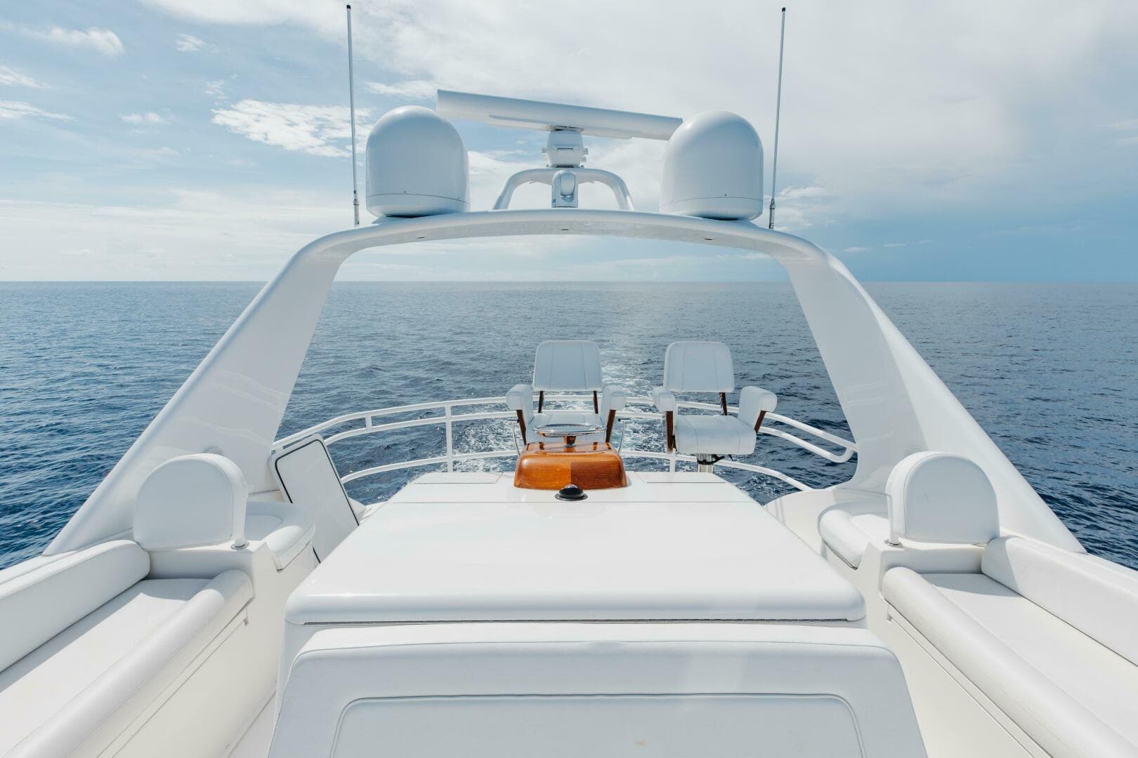 2012 Viking 76 Enclosed Flybridge — photo 36