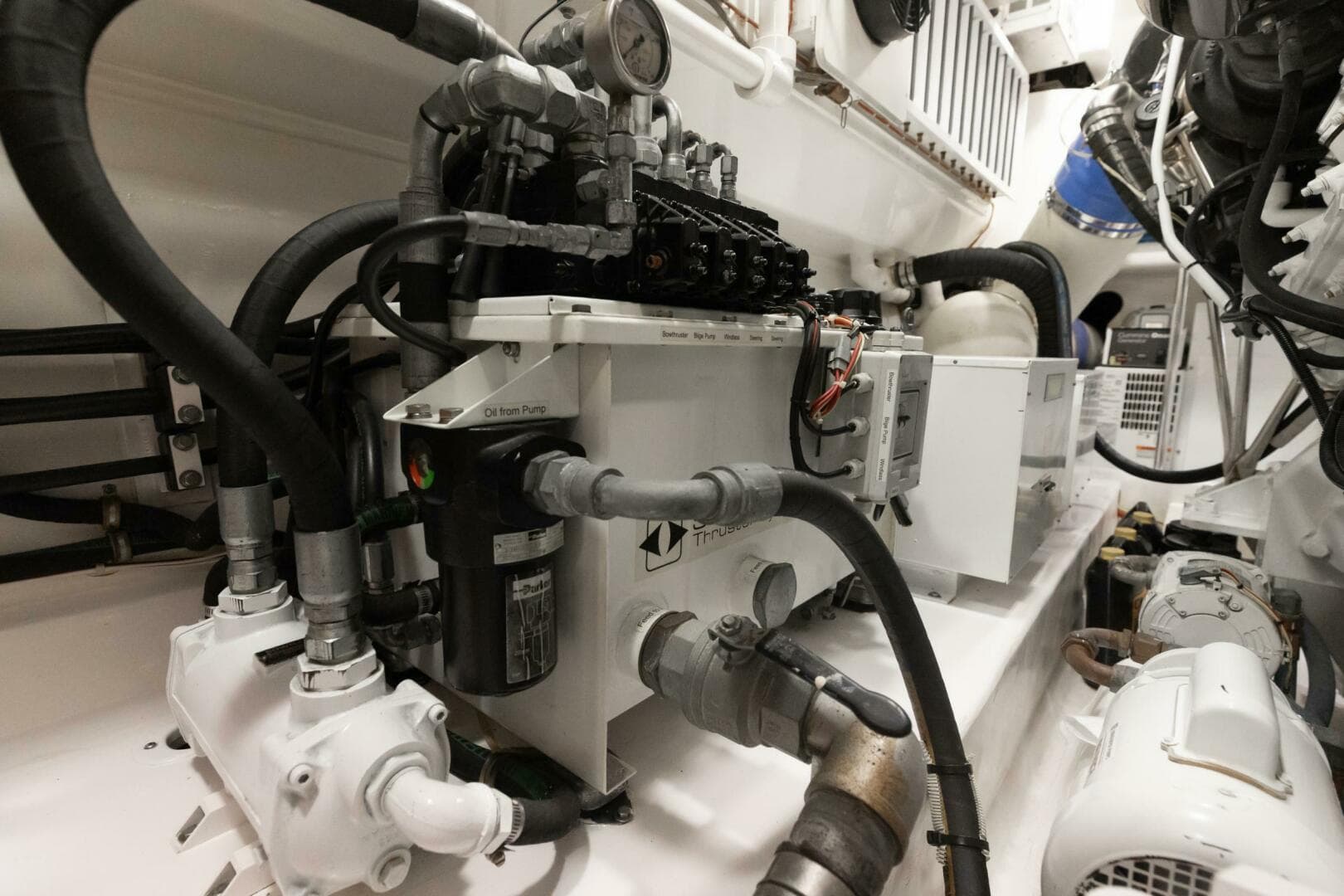 2012 Viking 76 Enclosed Flybridge — photo 49