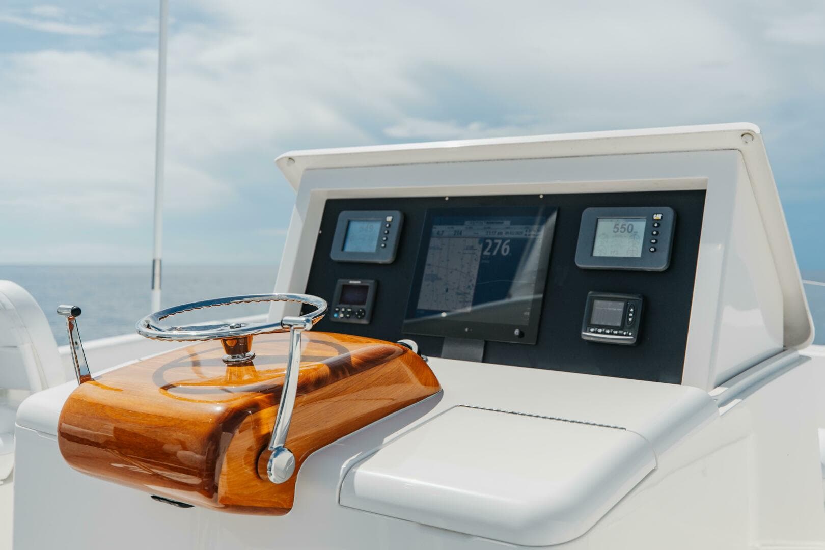 2012 Viking 76 Enclosed Flybridge — photo 38