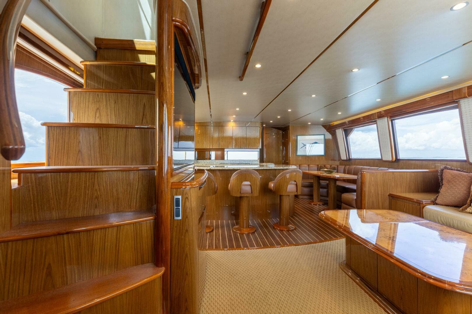 2012 Viking 76 Enclosed Flybridge — photo 31