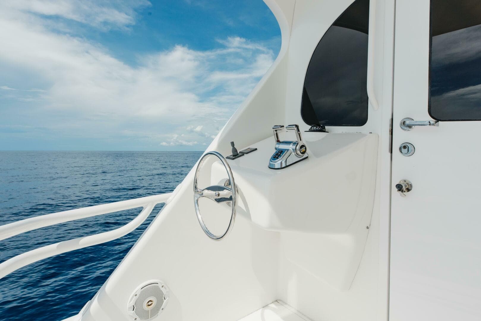 2012 Viking 76 Enclosed Flybridge — photo 35