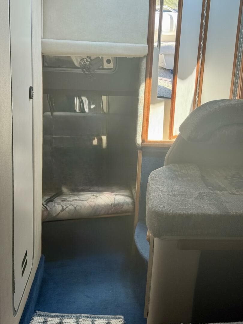 1992 Sea Ray 290 Sundancer — photo 15