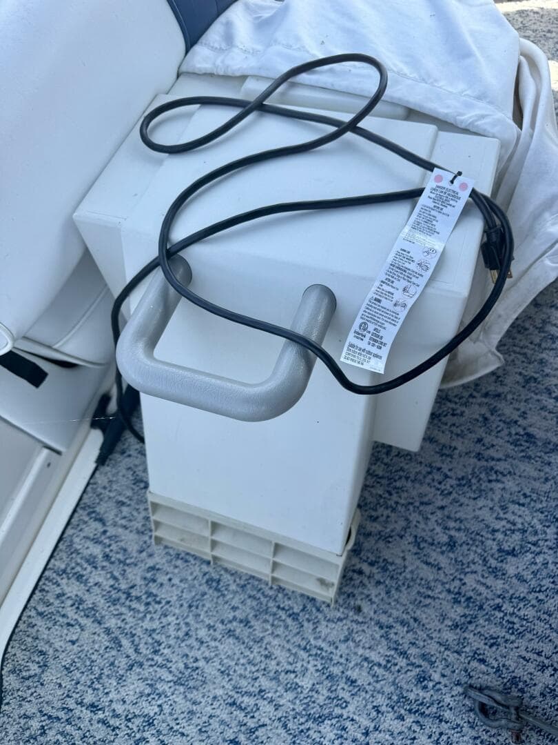 1992 Sea Ray 290 Sundancer — photo 8