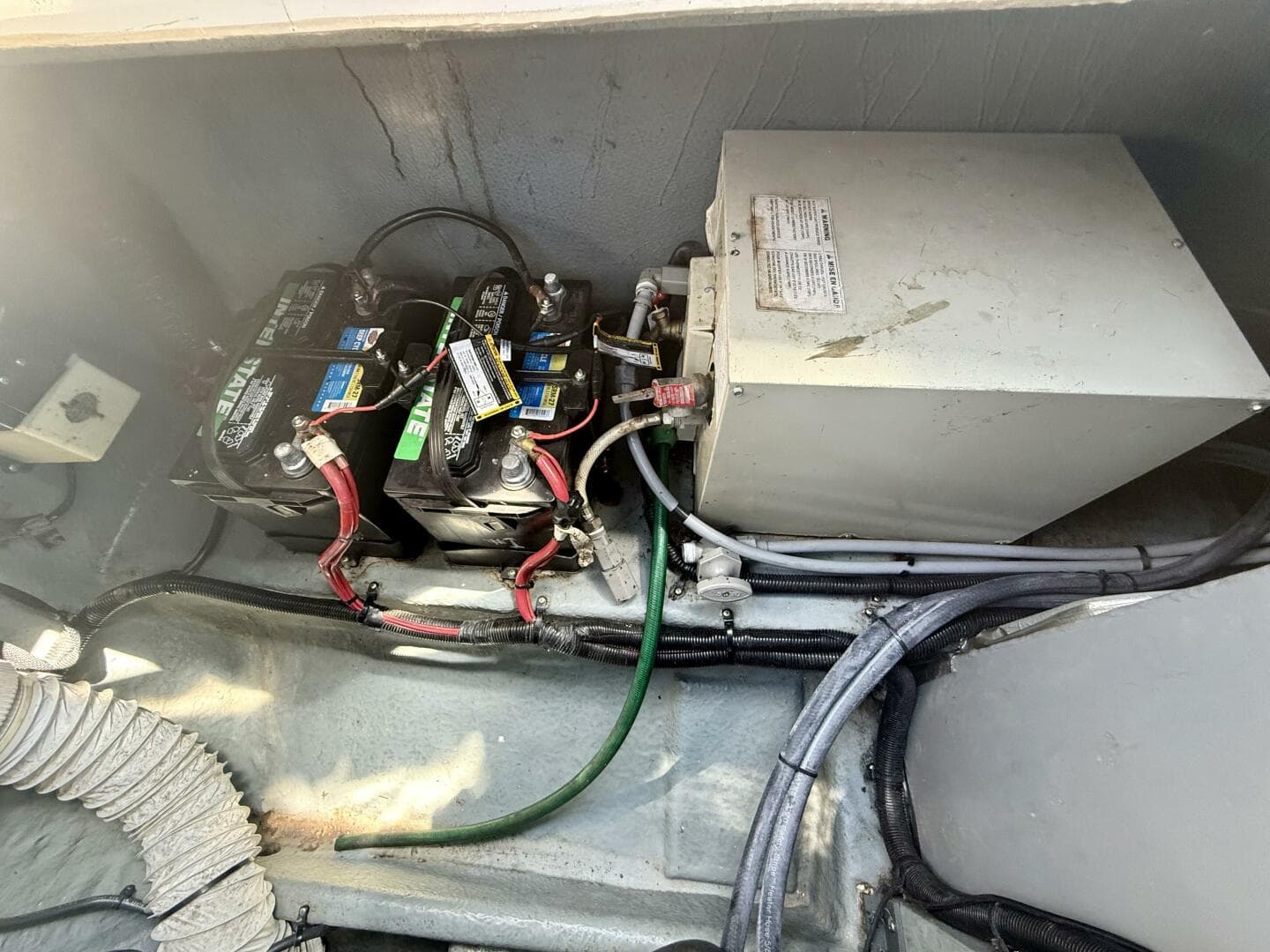 1992 Sea Ray 290 Sundancer — photo 24