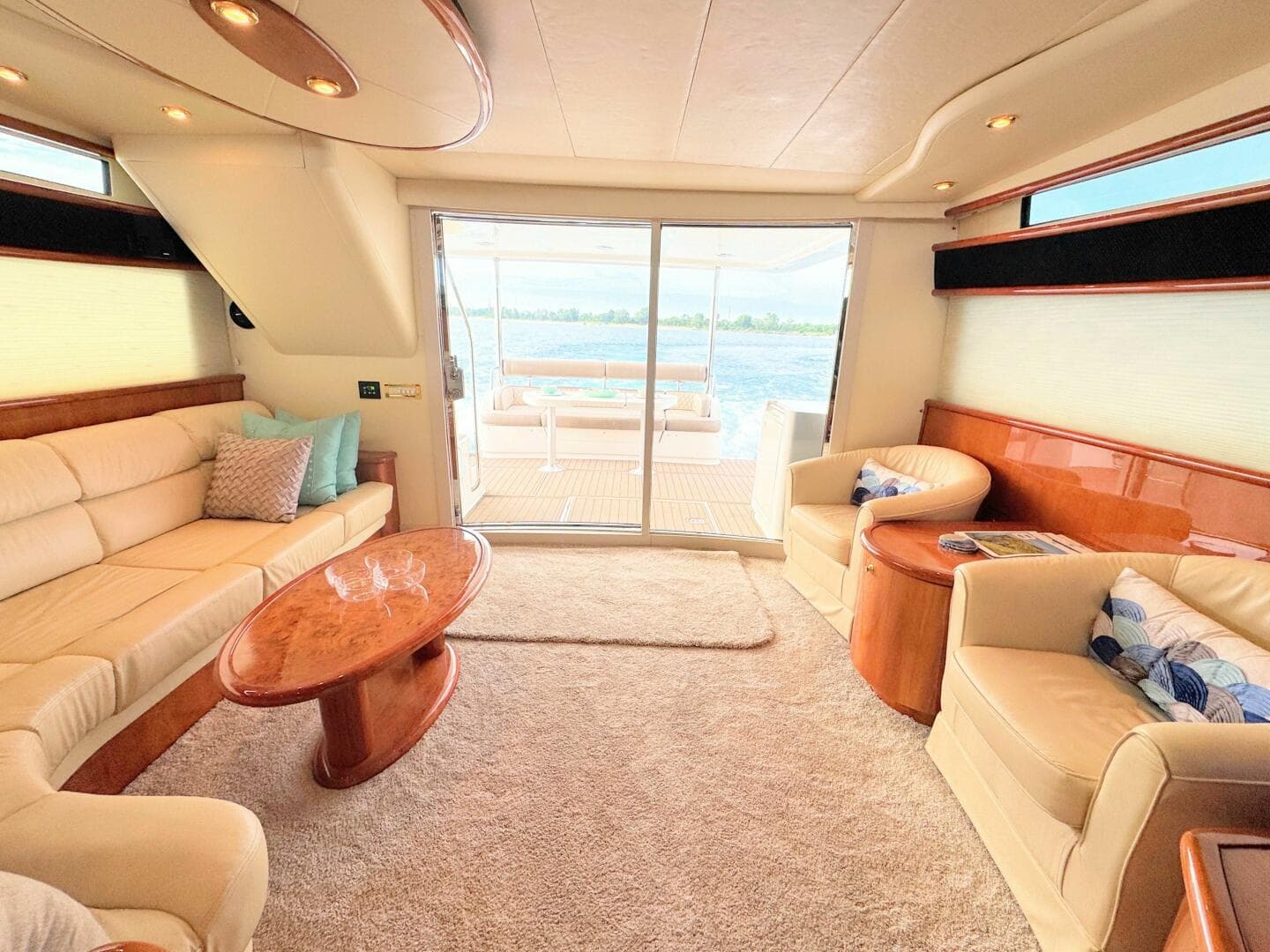2005 Neptunus 62 Flybridge — photo 3