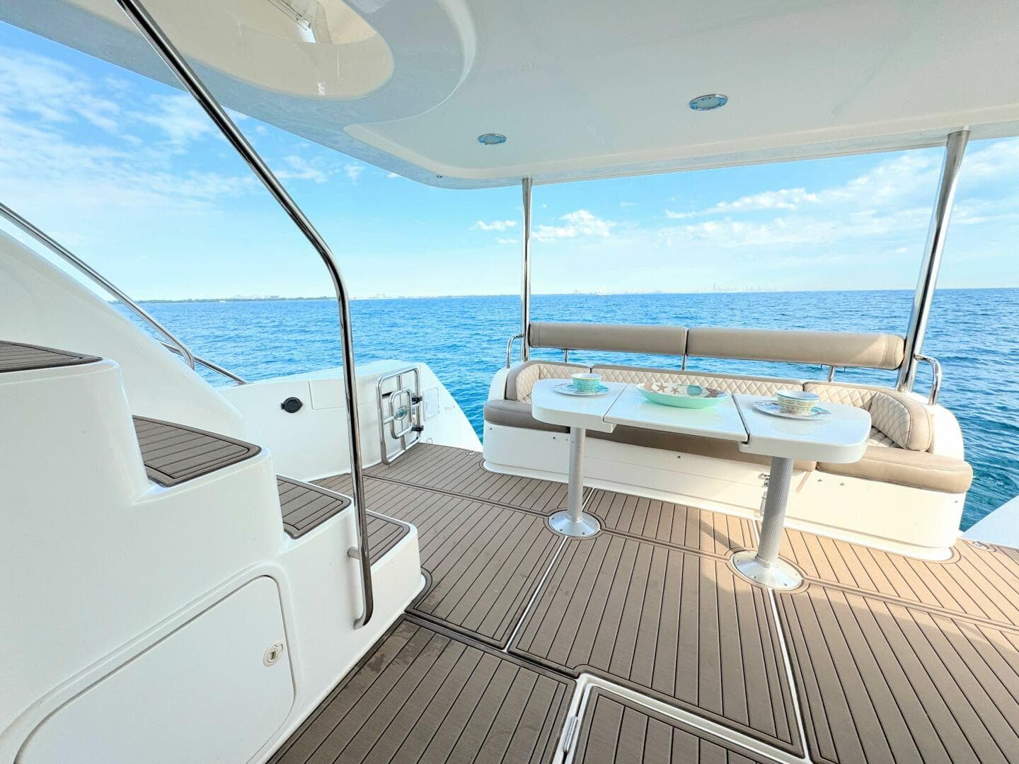 2005 Neptunus 62 Flybridge — photo 18