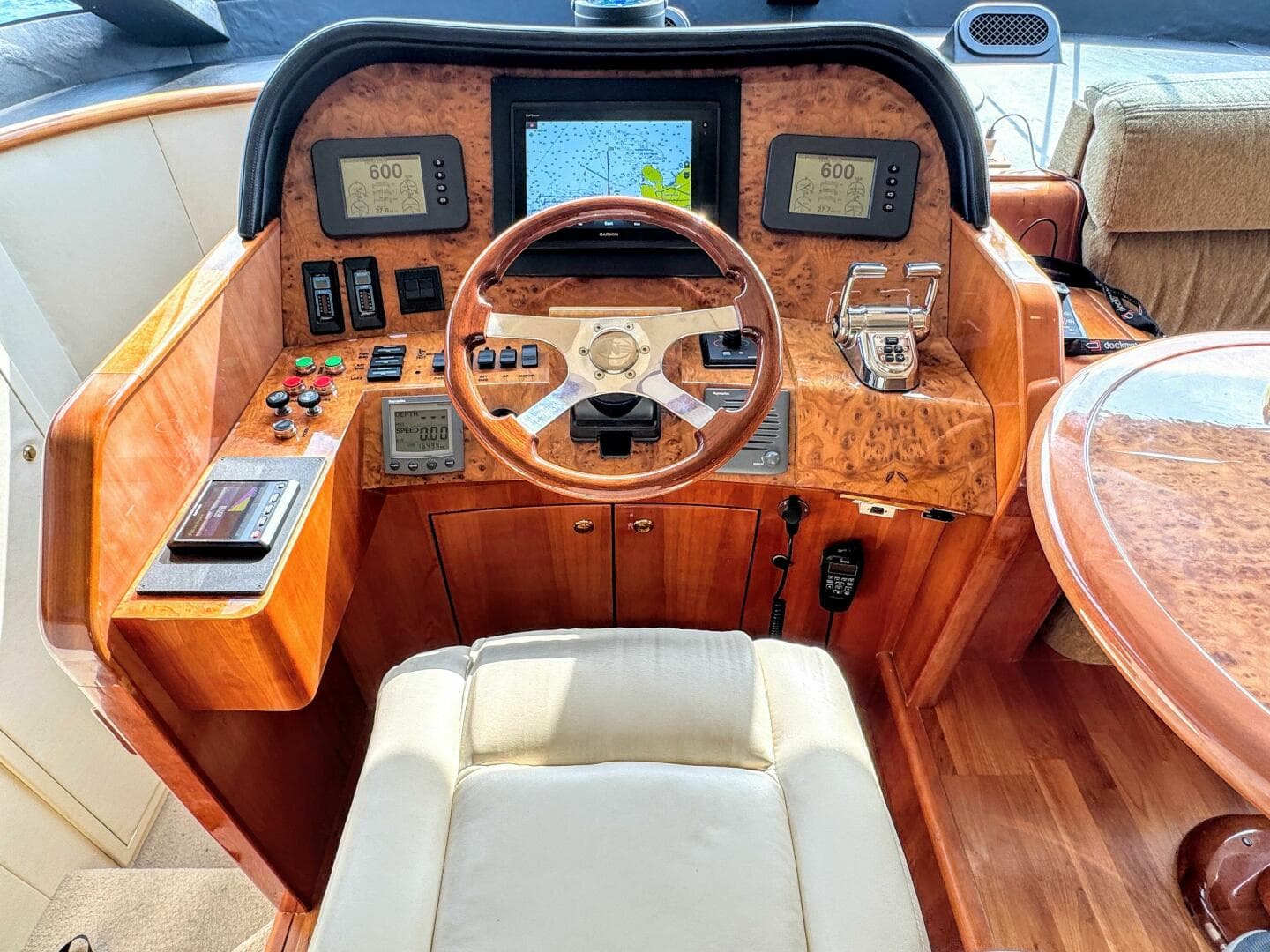 2005 Neptunus 62 Flybridge — photo 36