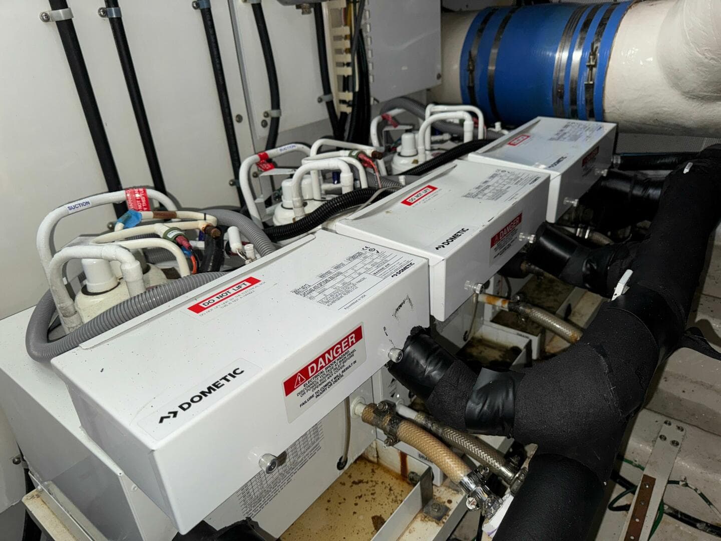 2005 Neptunus 62 Flybridge — photo 52