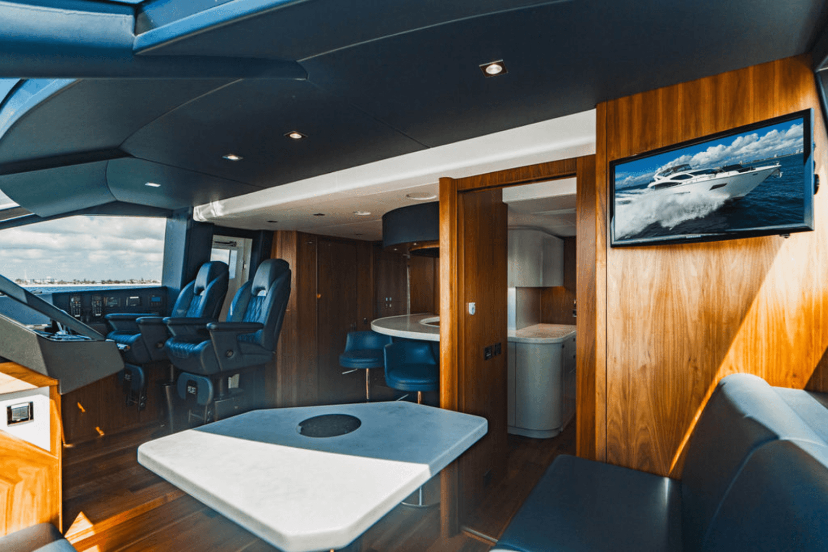 2019 Sunseeker 86 — photo 30
