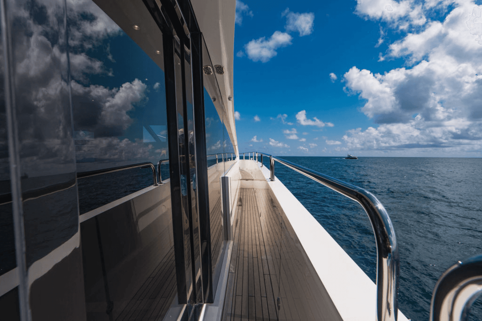 2019 Sunseeker 86 — photo 8