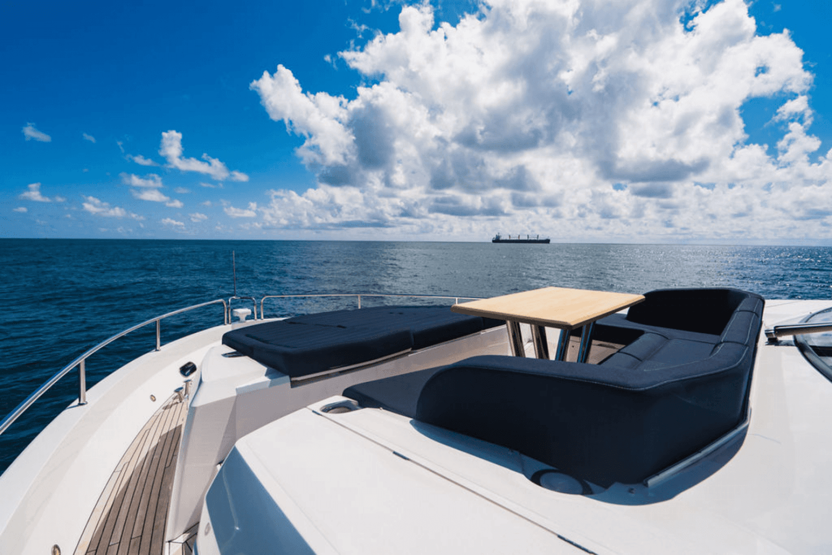 2019 Sunseeker 86 — photo 12