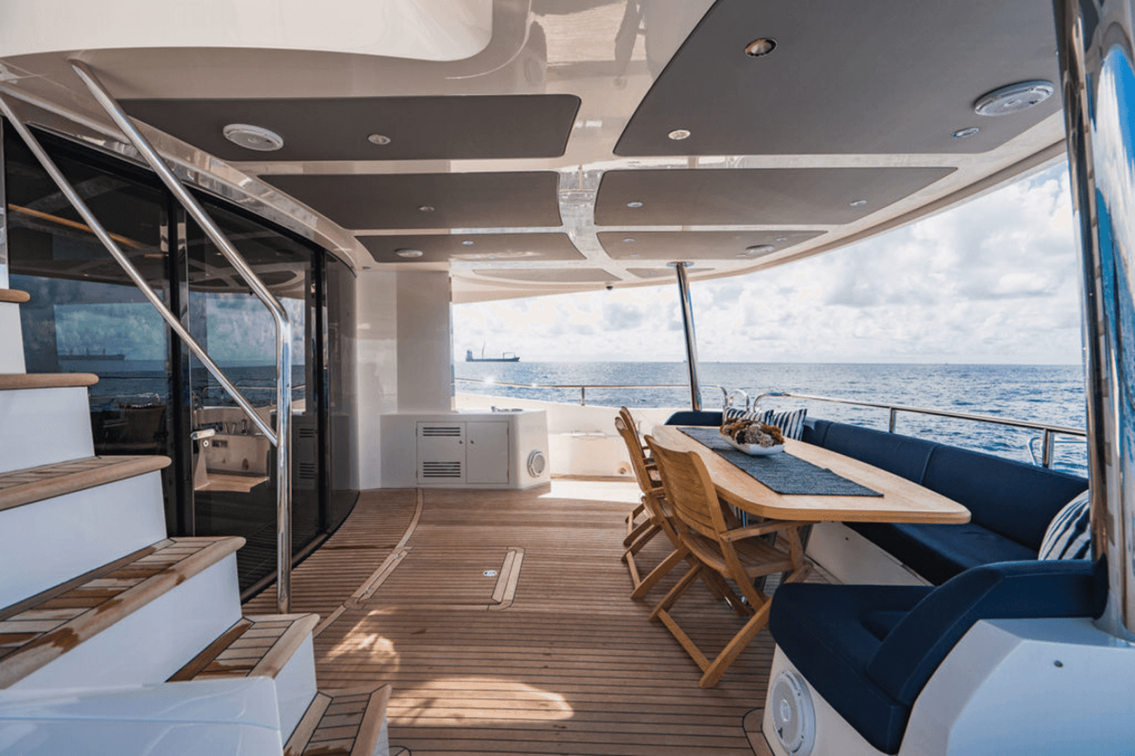 2019 Sunseeker 86 — photo 5