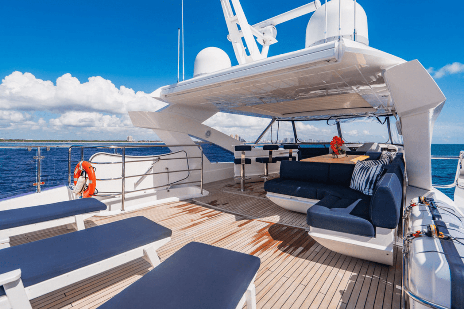 2019 Sunseeker 86 — photo 14