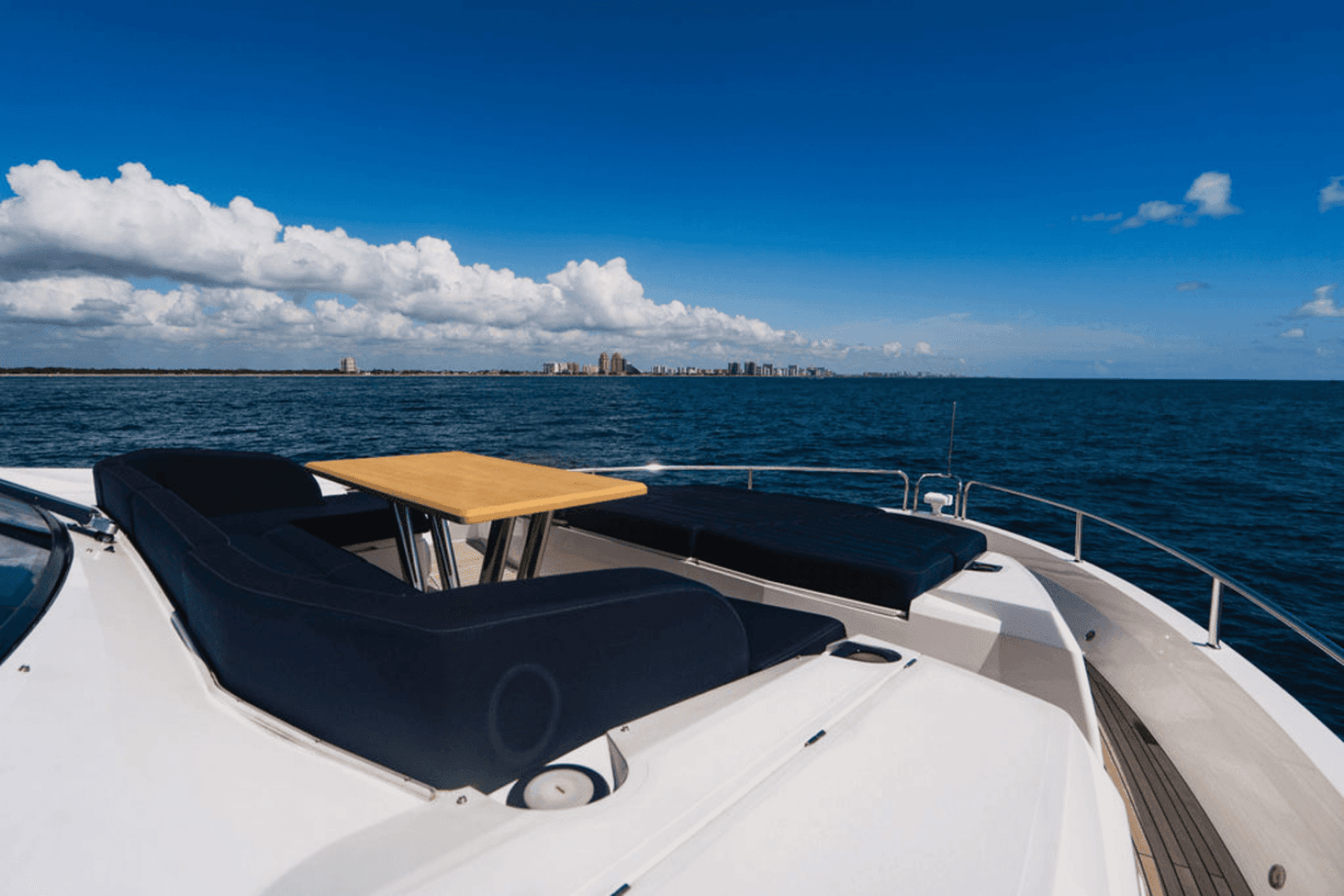 2019 Sunseeker 86 — photo 9