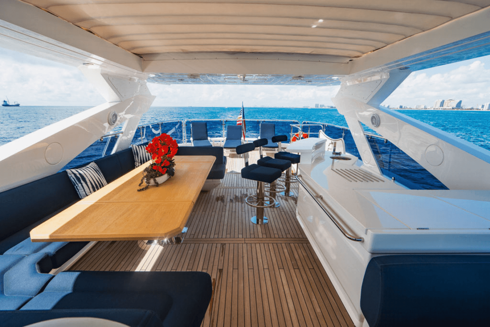 2019 Sunseeker 86 — photo 16