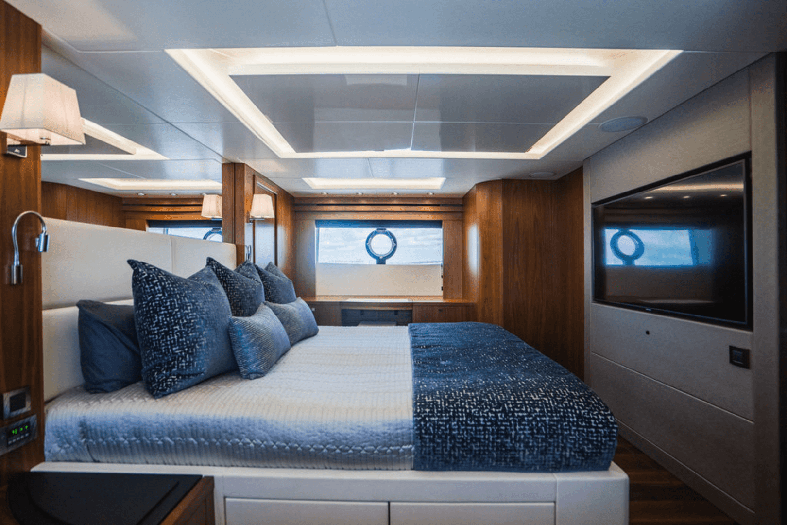 2019 Sunseeker 86 — photo 40