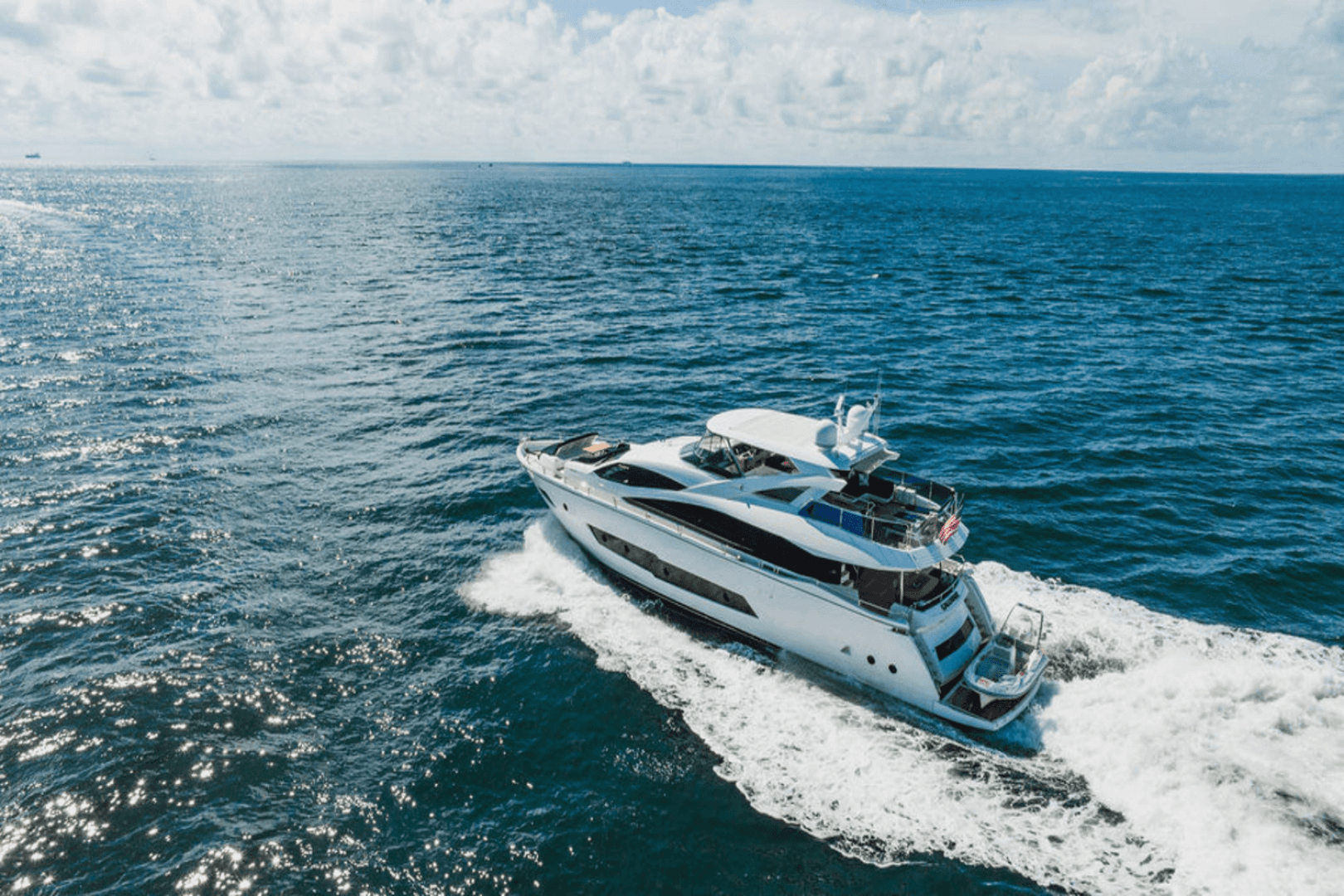 2019 Sunseeker 86 — photo 1