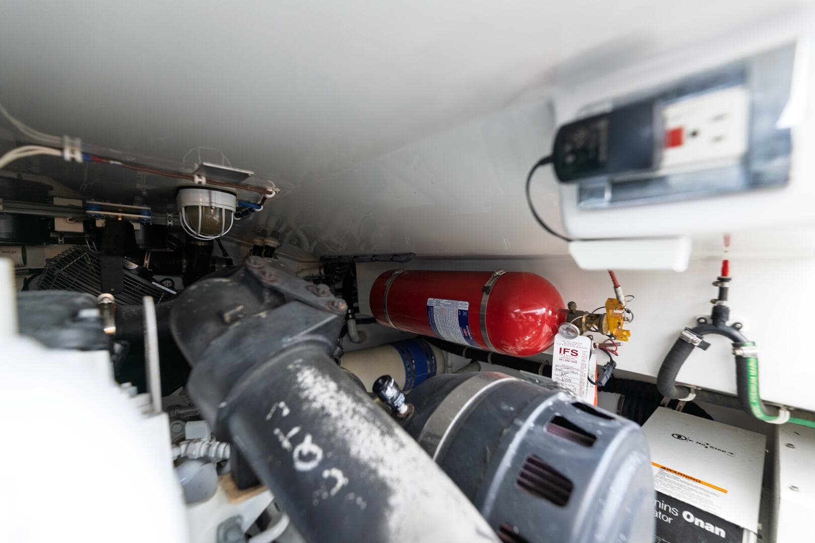 2018 Hatteras GT 45 X Flybridge — photo 55