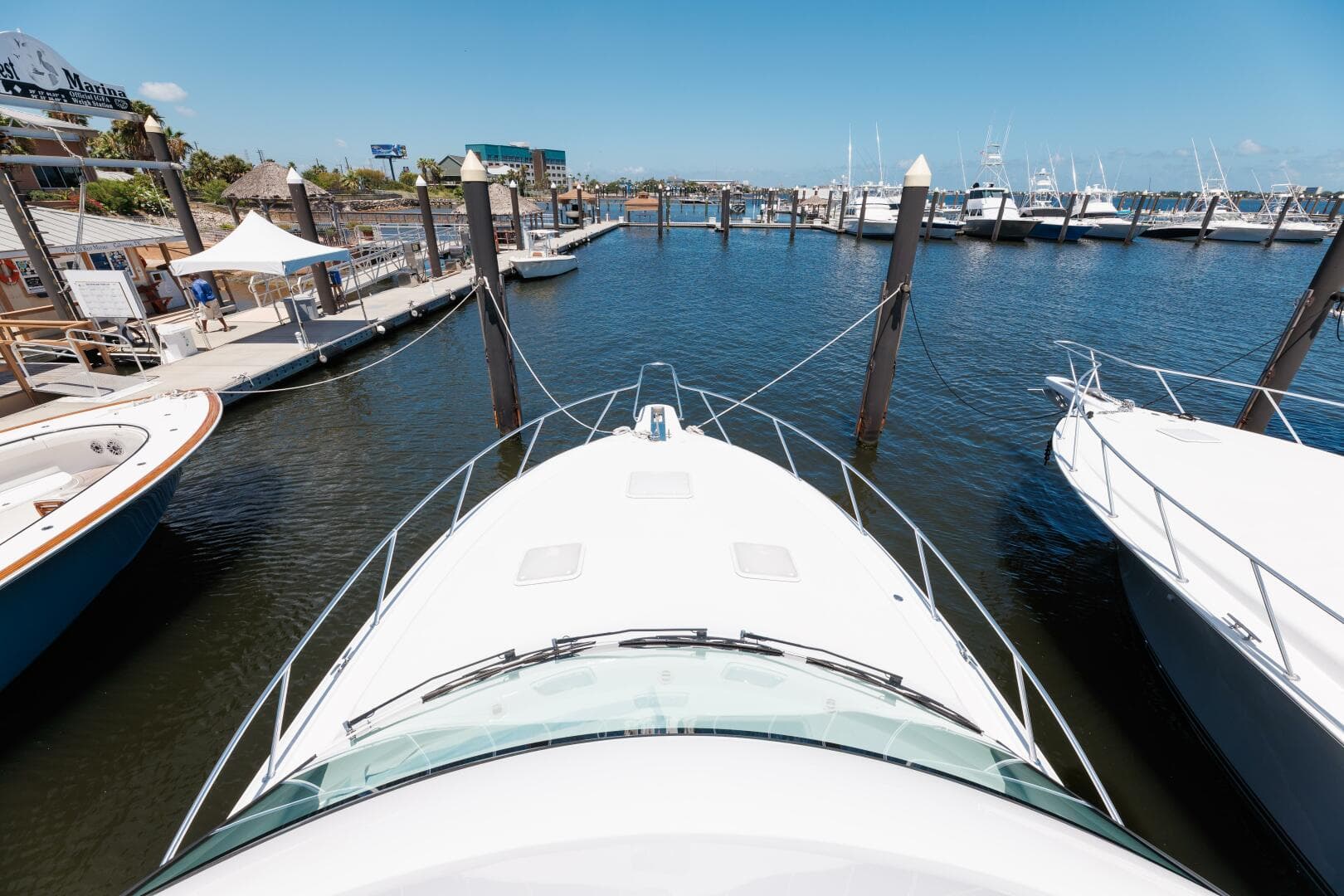 2018 Hatteras GT 45 X Flybridge — photo 25