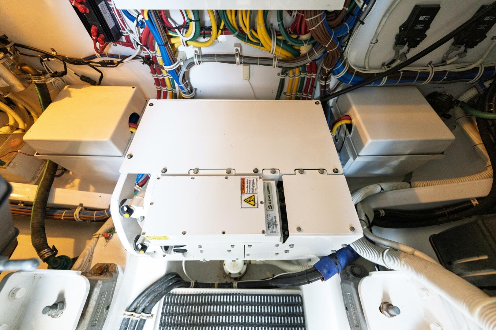 2018 Hatteras GT 45 X Flybridge — photo 53