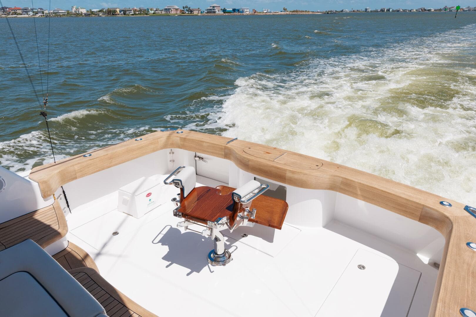 2018 Hatteras GT 45 X Flybridge — photo 45