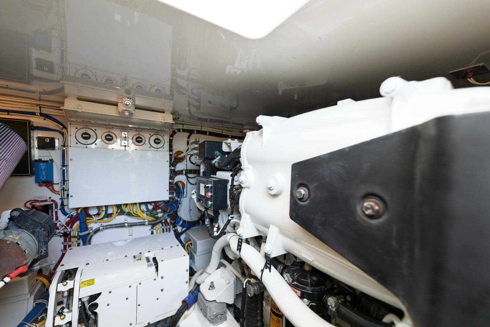 2018 Hatteras GT 45 X Flybridge — photo 49