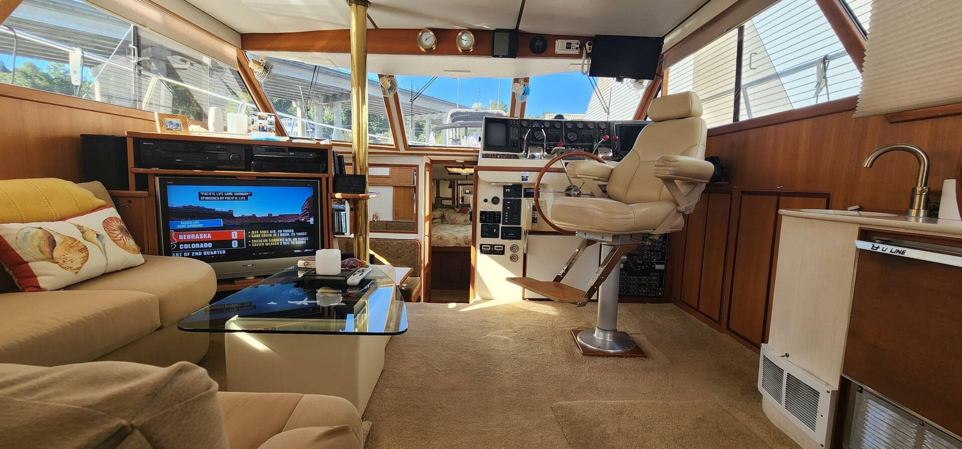 1988 Vantare 44 Aft Cabin — photo 6