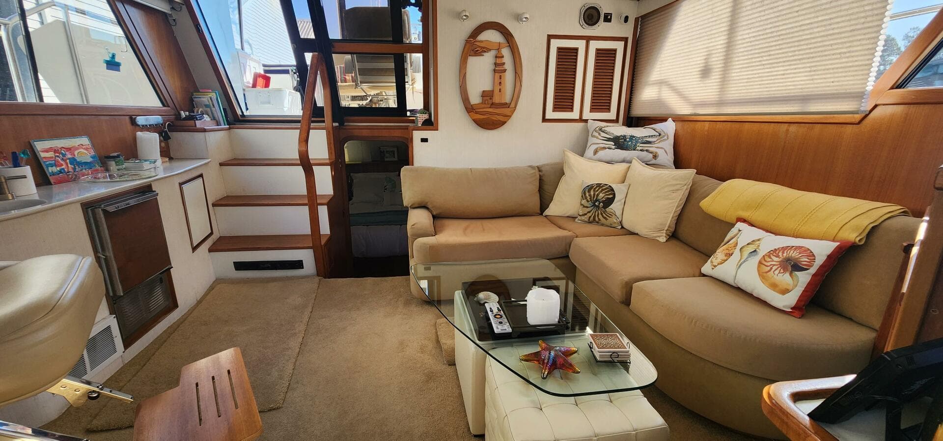 1988 Vantare 44 Aft Cabin — photo 5