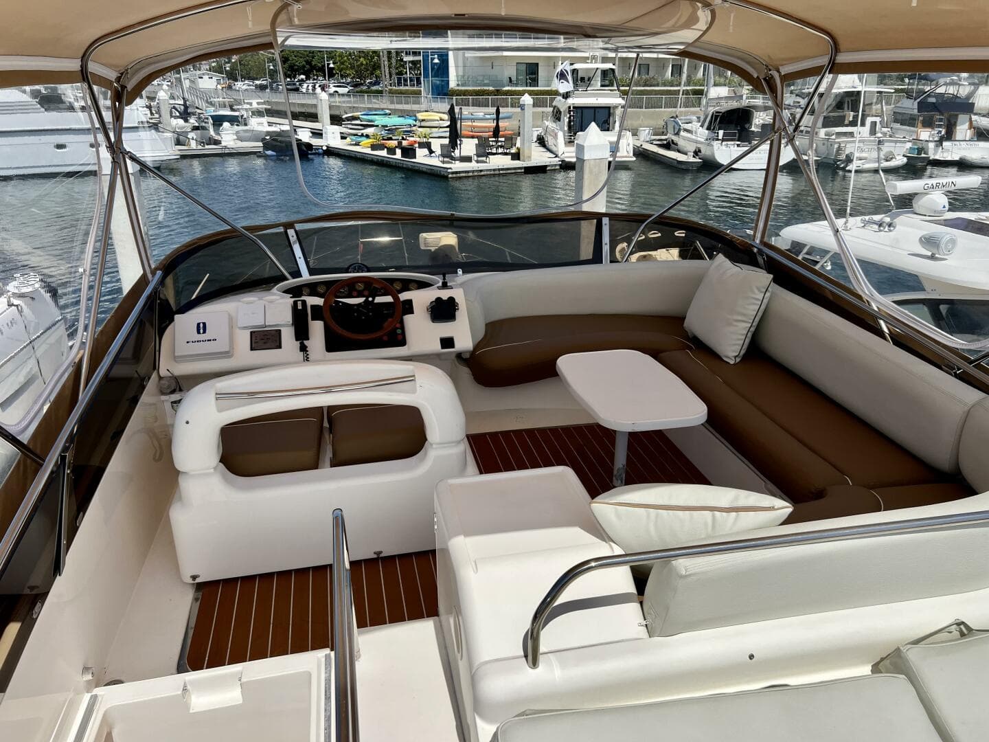 2000 Viking Princess 52 Flybridge — photo 38